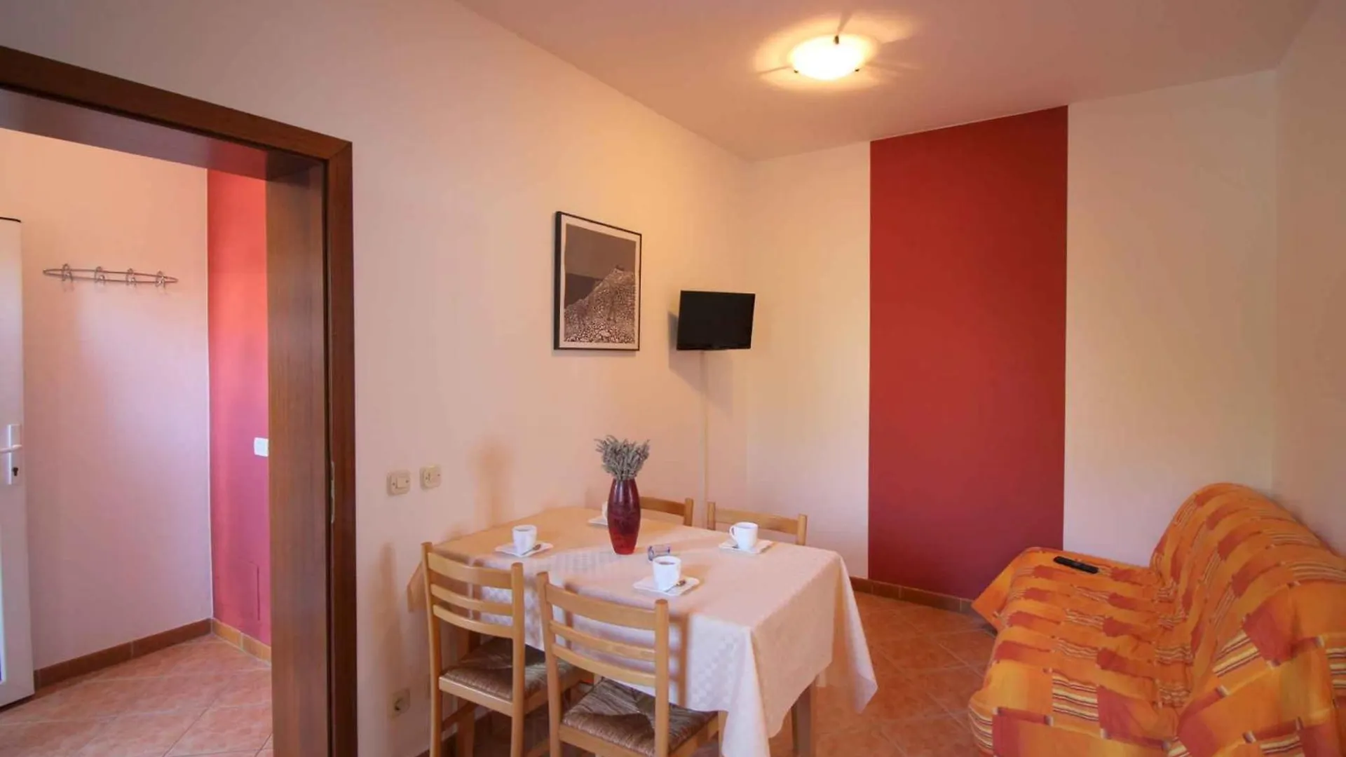Apartment In Porec 10 0*,